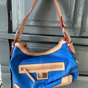 Genuine tiganello vacetta leather medium size tote.